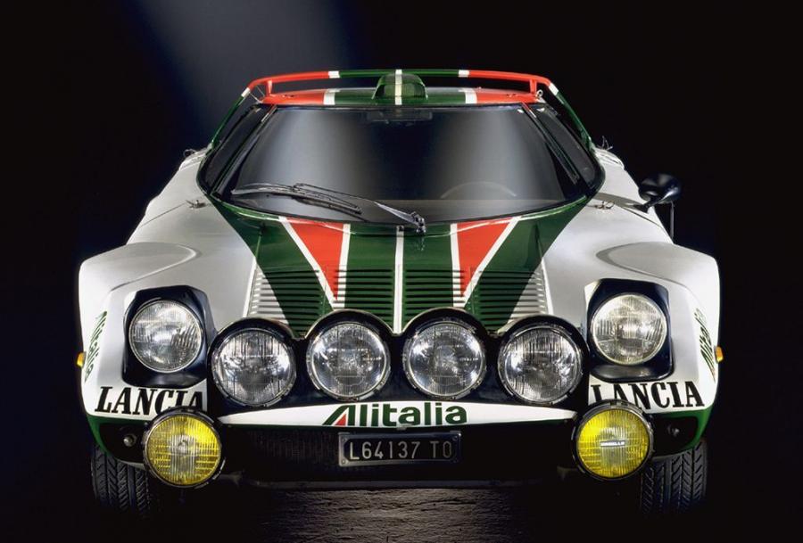  Lancia Stratos Rally Car 1972 года  (фото 2 из 44)